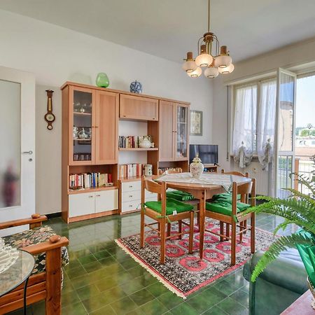 Gorgeous Apartment In Arenzano With Kitchen Esterno foto
